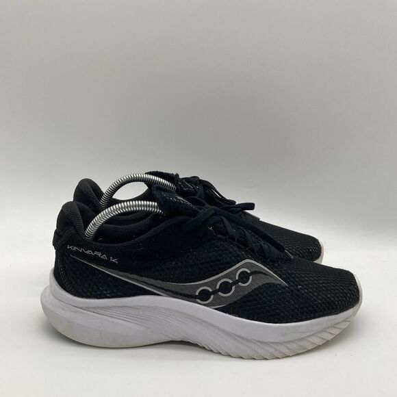 Womens Size 10 Saucony Kinvara 14 Black Running Walking Athletic Sneakers Shoes - Picture 1 of 10
